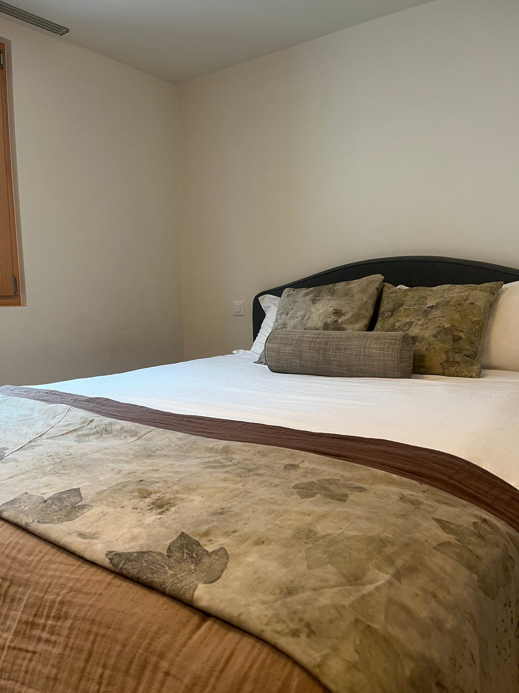 Bed runner